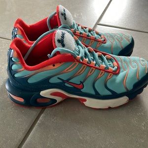 2019
Air Max Plus GS 'Swoosh Chain 5.5y